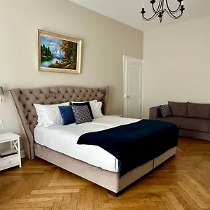 Appartamento D Exception 100m2 Avec Parking - Centre Historique, Chambéry